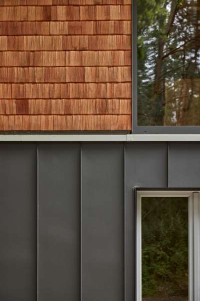 Half’n’half cladding with wood and steel, Schleusenberg 1, 23896 Panten